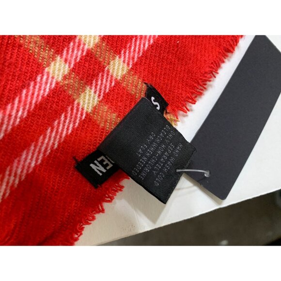 NWT Steve Madden Red Plaid Long Scarf - Picture 7 of 7